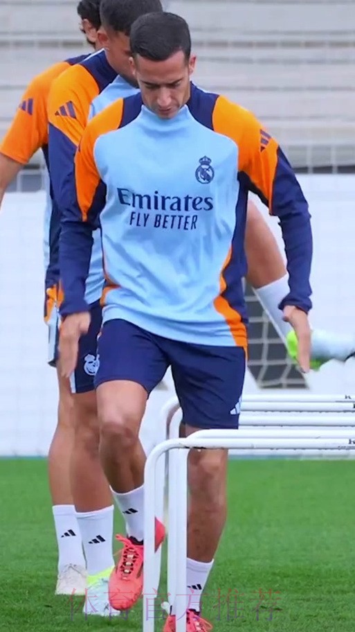 阿隆索:姆巴佩情况好多了 训练后会看他准备情况 阿隆索:姆巴佩情况好多了 训练后会看他准备情况